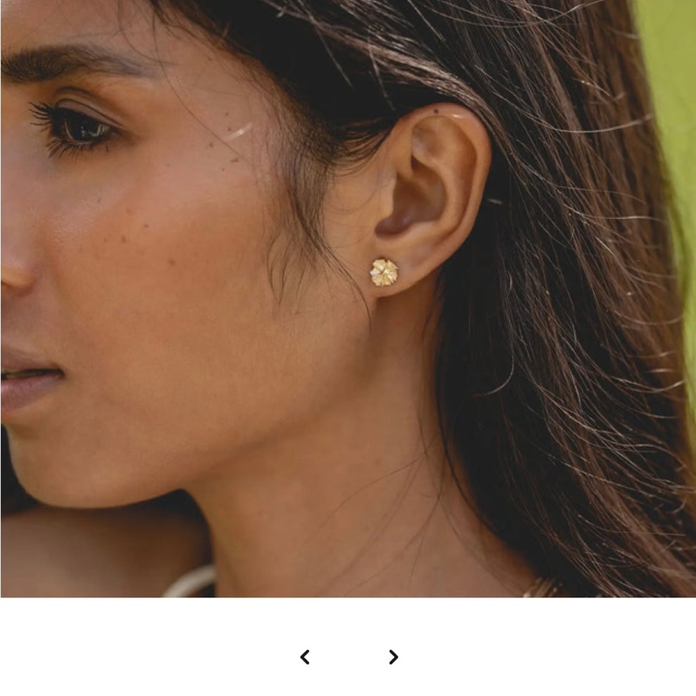 Bluboho refined jewelry for the Jilly Box summer 2023